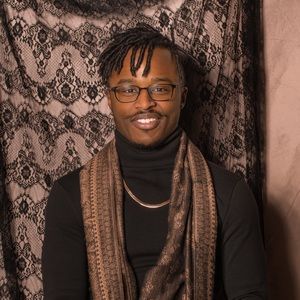 Meet your Posher, Adis